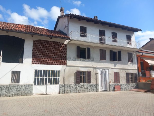 casa indipendente in vendita ad Antignano