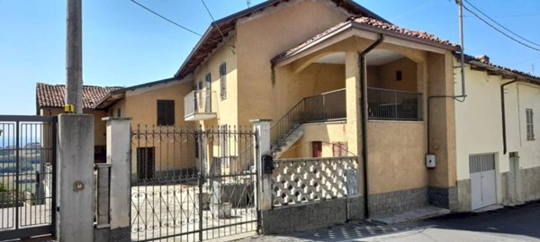 casa indipendente in vendita ad Antignano
