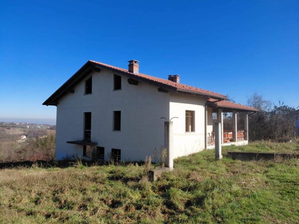 casa indipendente in vendita ad Antignano