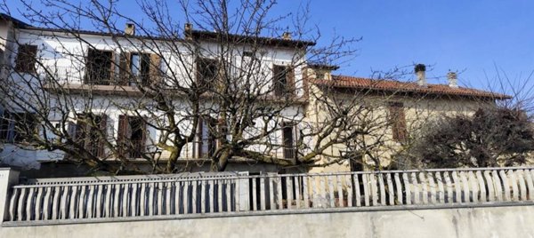 casa indipendente in vendita ad Antignano