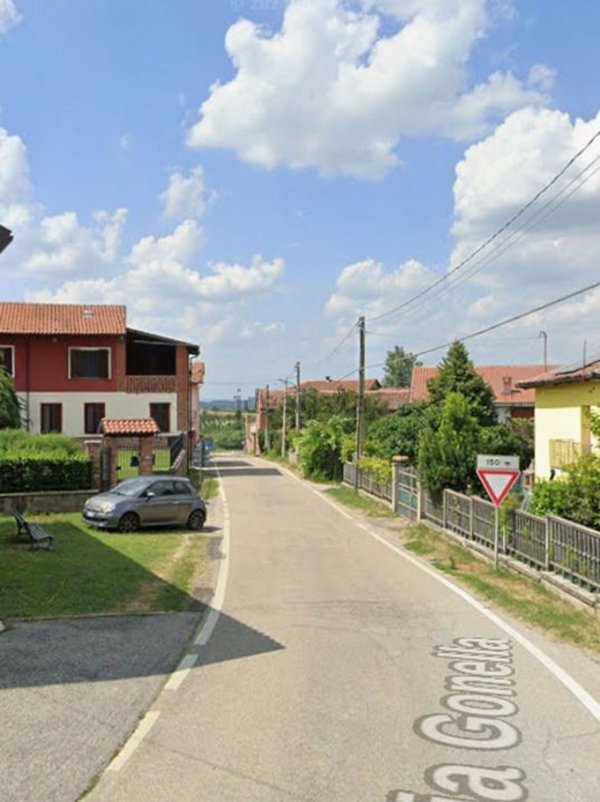 quadrivano in vendita ad Antignano in zona Gonella