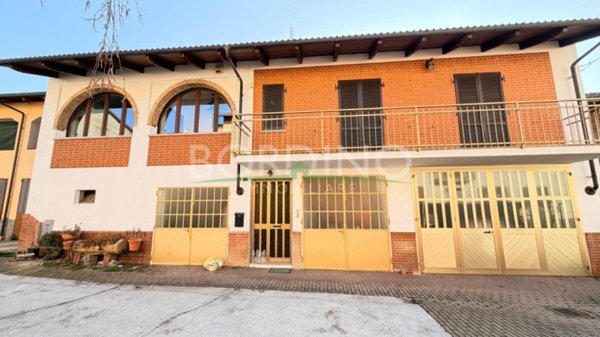 casa indipendente in vendita ad Antignano