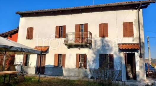casa indipendente in vendita ad Antignano in zona Gonella