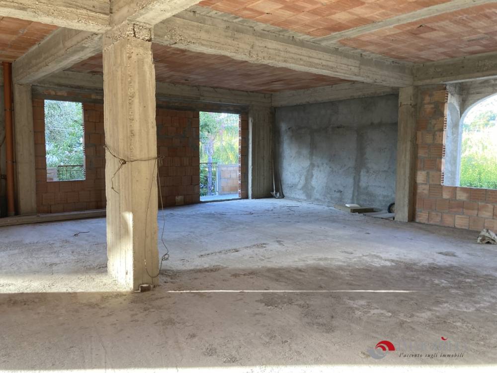 casa indipendente in vendita a Melito di Porto Salvo