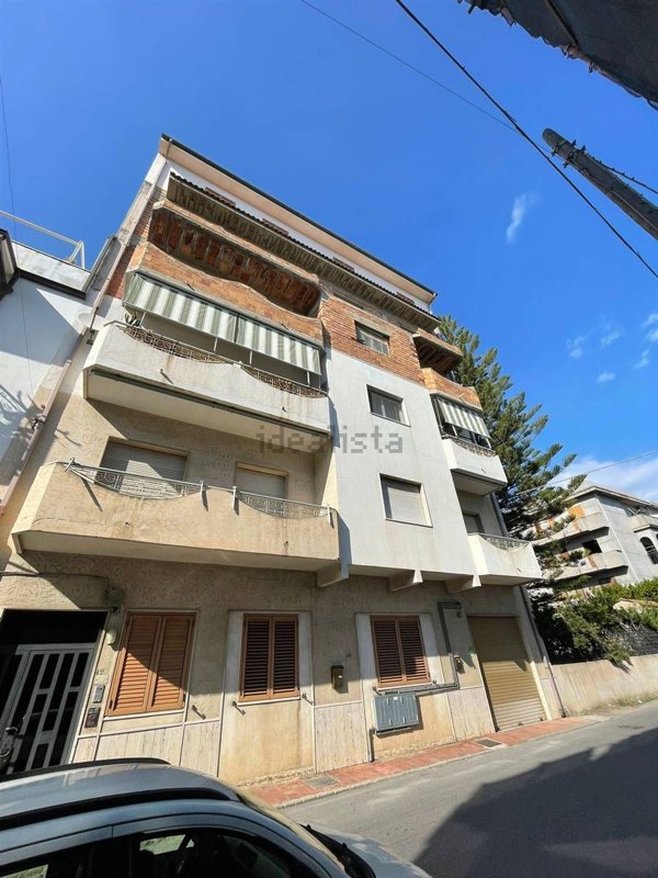 appartamento in vendita a Melito di Porto Salvo in zona San Leonardo