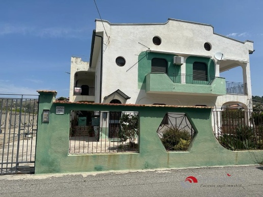 appartamento in vendita a Melito di Porto Salvo in zona Pilati