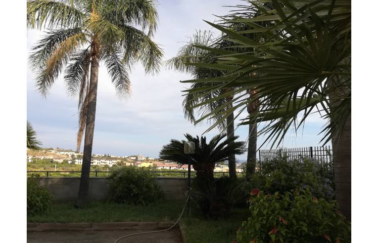 casa indipendente in vendita a Melito di Porto Salvo