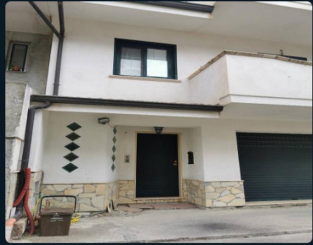 casa indipendente in vendita a Monasterace