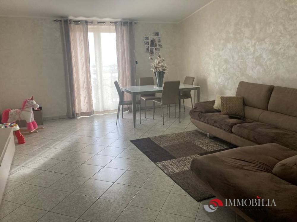 appartamento in vendita a Montebello Jonico in zona Saline