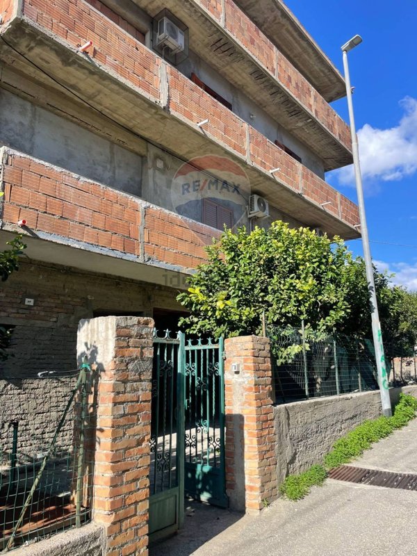 appartamento in vendita a Montebello Jonico