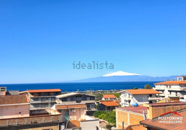 appartamento in vendita a Montebello Jonico in zona Saline