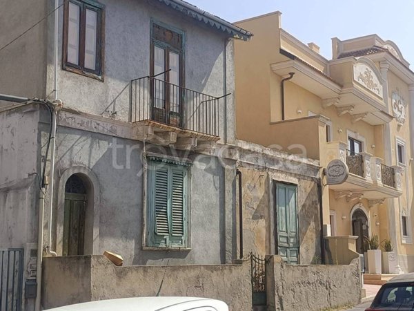 casa indipendente in vendita a Montebello Jonico in zona Saline