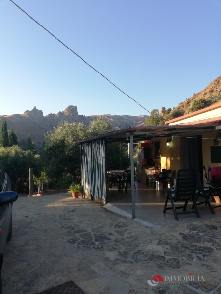 casa indipendente in vendita a Montebello Jonico