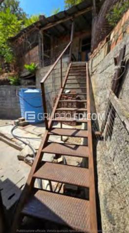 locale commerciale in vendita a Montebello Jonico