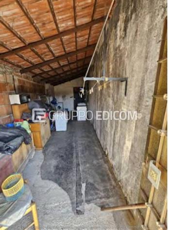 locale commerciale in vendita a Montebello Jonico