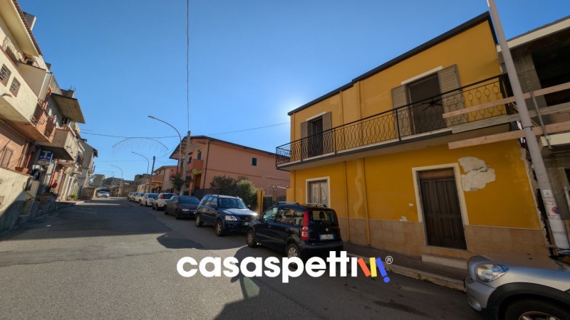 casa indipendente in vendita a Montebello Jonico in zona Saline