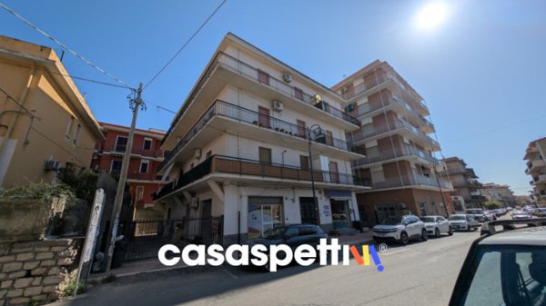 appartamento in vendita a Montebello Jonico in zona Saline
