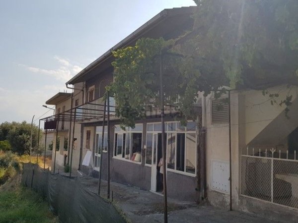 casa indipendente in vendita a Montebello Jonico