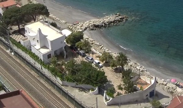 casa indipendente in vendita a Motta San Giovanni