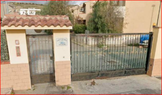 casa indipendente in vendita a Motta San Giovanni in zona Lazzaro