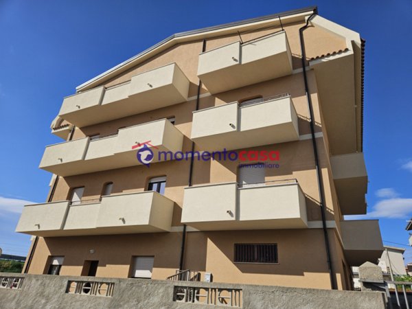 appartamento in vendita a Motta San Giovanni in zona Lazzaro