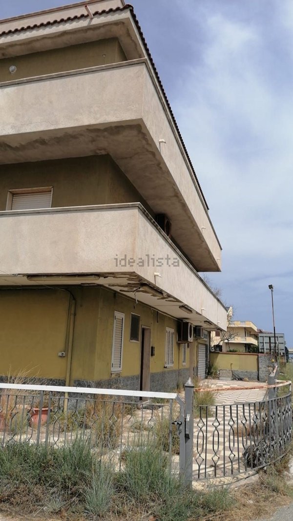 appartamento in vendita a Motta San Giovanni