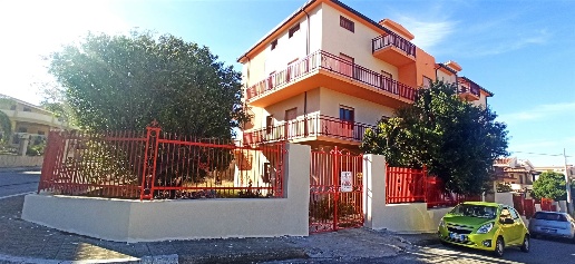 appartamento in vendita a Motta San Giovanni in zona Lazzaro