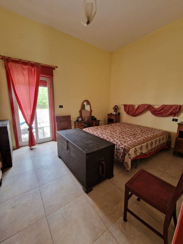 appartamento in vendita a Motta San Giovanni in zona Lazzaro