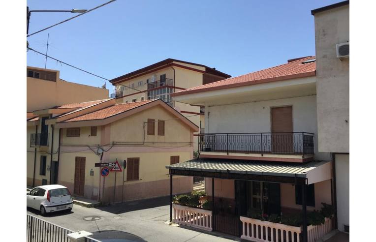 casa indipendente in vendita a Motta San Giovanni in zona Lazzaro