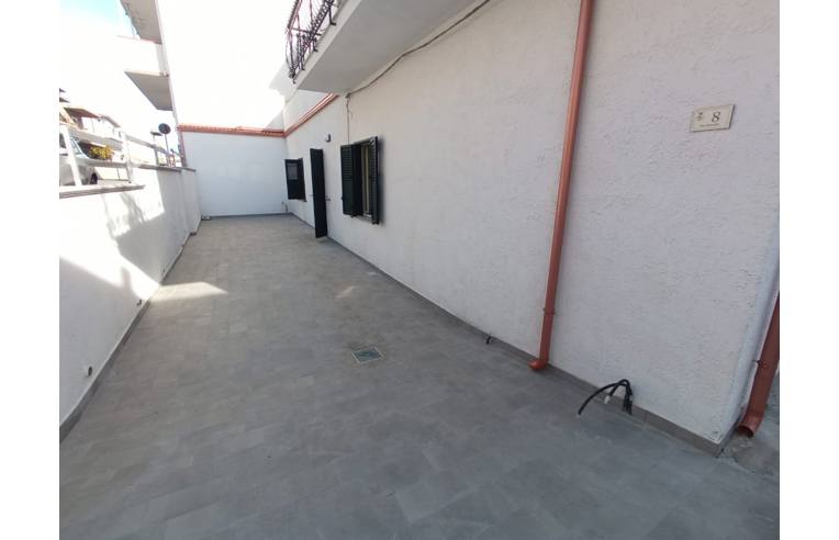 appartamento in vendita a Palizzi in zona Palizzi Marina