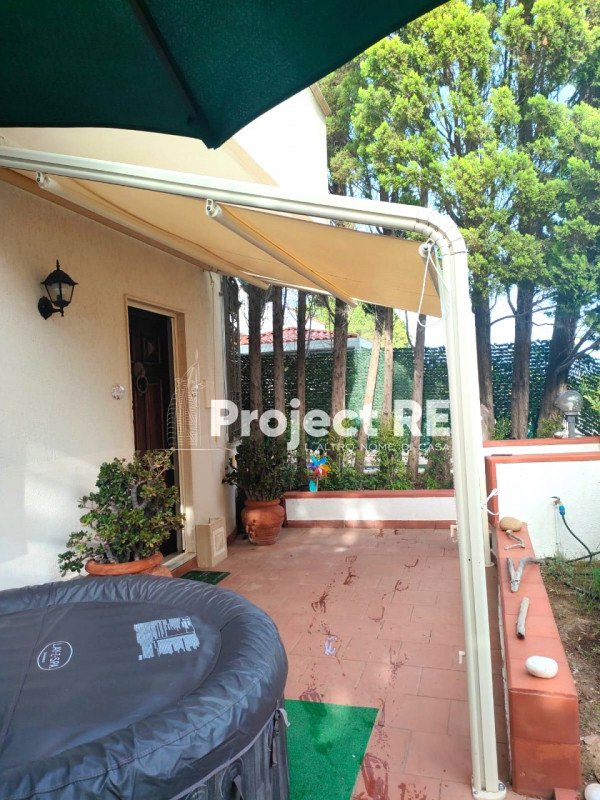 casa indipendente in vendita a Palizzi in zona Palizzi Marina