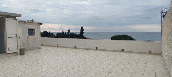 appartamento in vendita a Palizzi in zona Palizzi Marina
