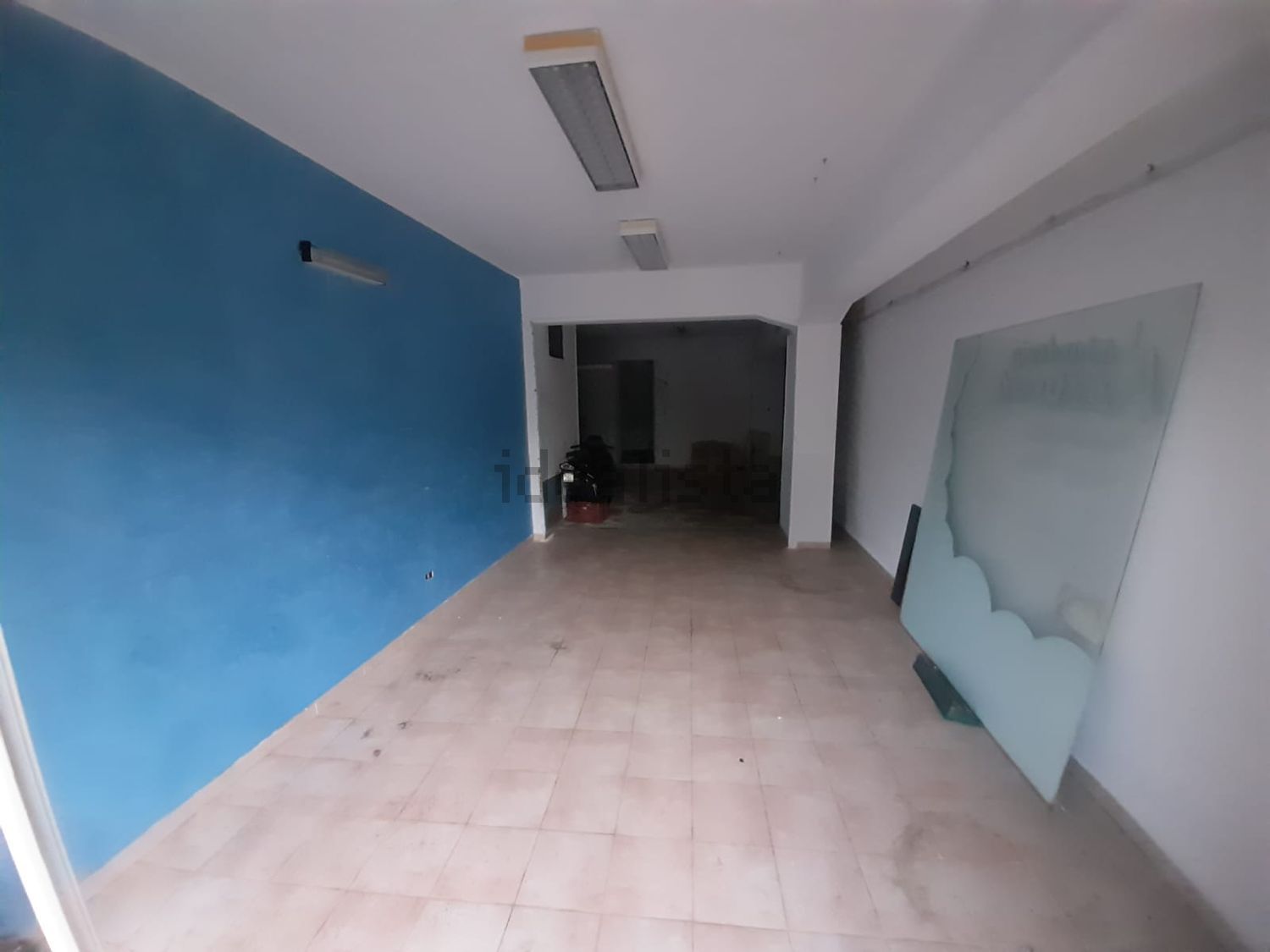 locale commerciale in vendita a Palmi