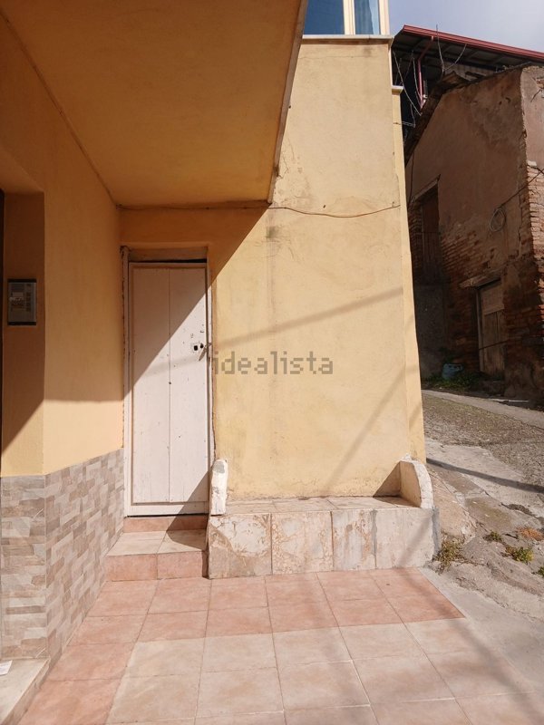 appartamento in vendita a Palmi in zona Sant'Elia