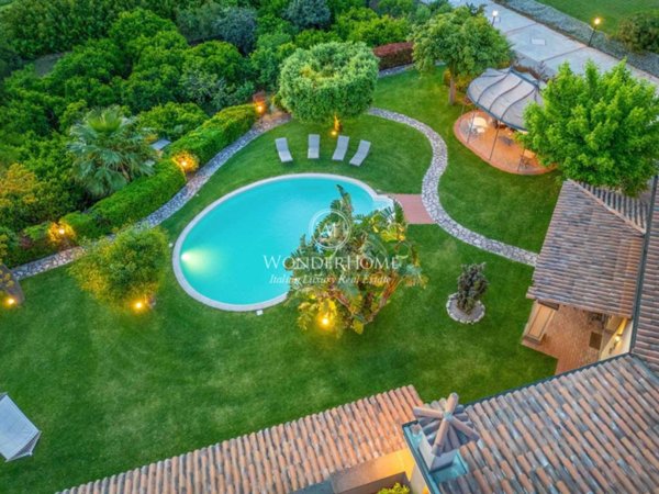 casa indipendente in vendita a Polistena