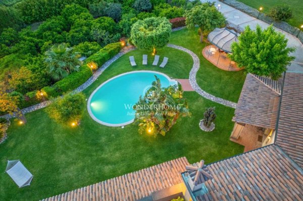 casa indipendente in vendita a Polistena