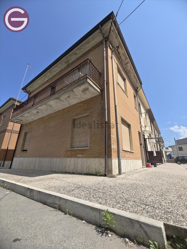 casa indipendente in vendita a Polistena