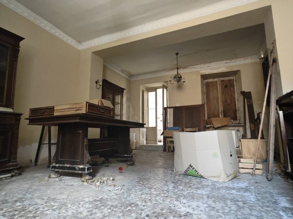 casa indipendente in vendita a Polistena