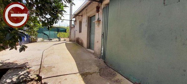 casa indipendente in vendita a Polistena