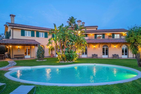 casa indipendente in vendita a Polistena