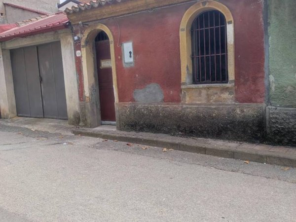 casa indipendente in vendita a Polistena