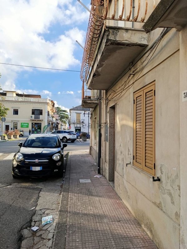 appartamento in vendita a Polistena