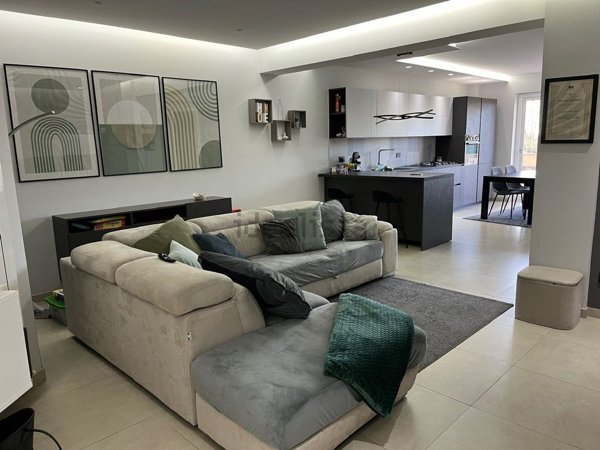 appartamento in vendita a Polistena