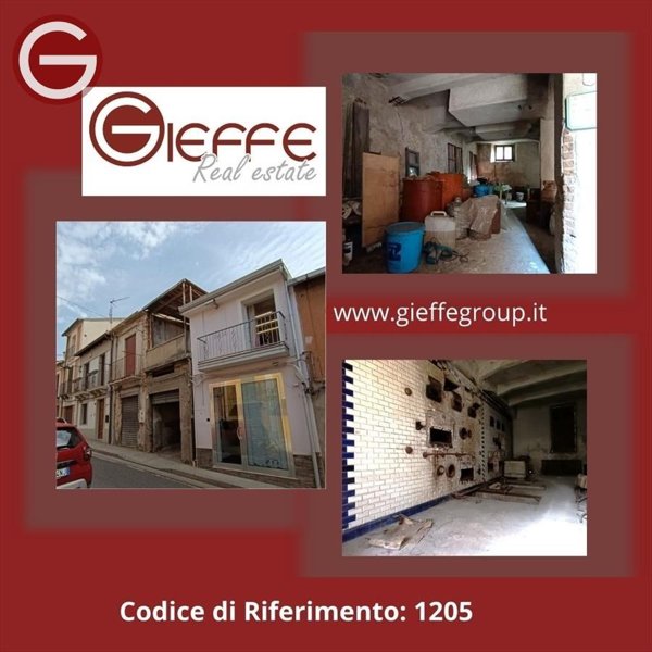 locale commerciale in vendita a Polistena