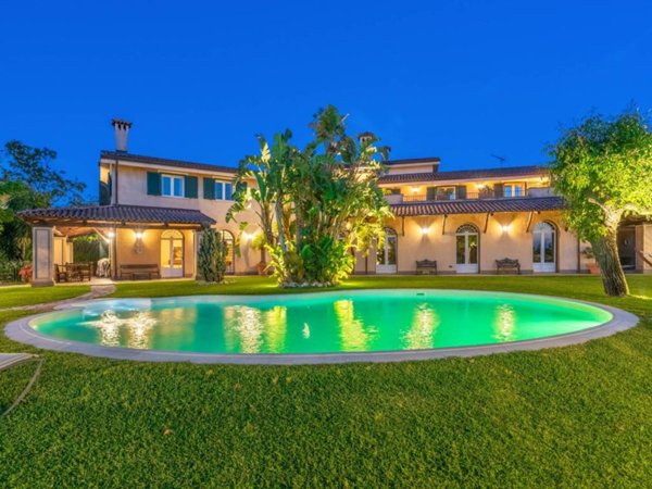 casa indipendente in vendita a Polistena