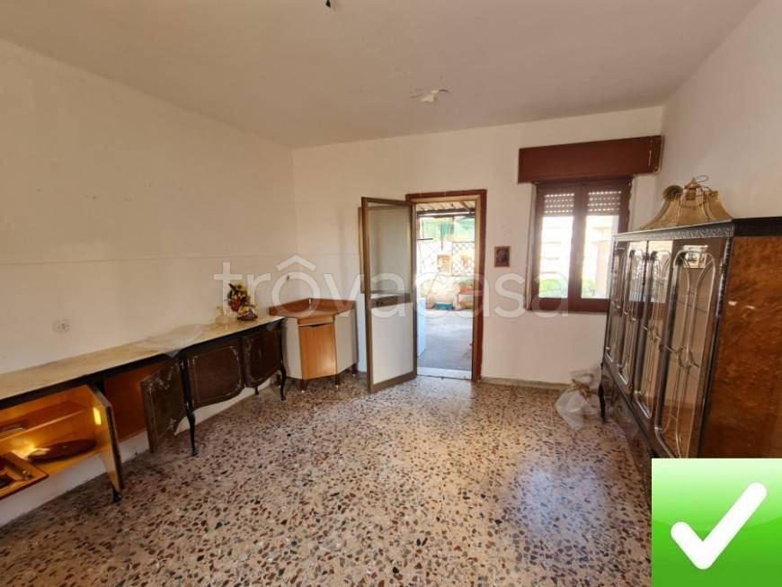 appartamento in vendita a Reggio di Calabria in zona Ravagnese