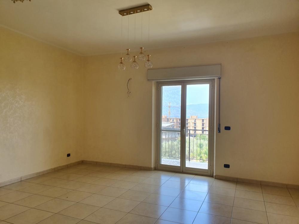appartamento in vendita a Reggio di Calabria in zona Croce Valanidi
