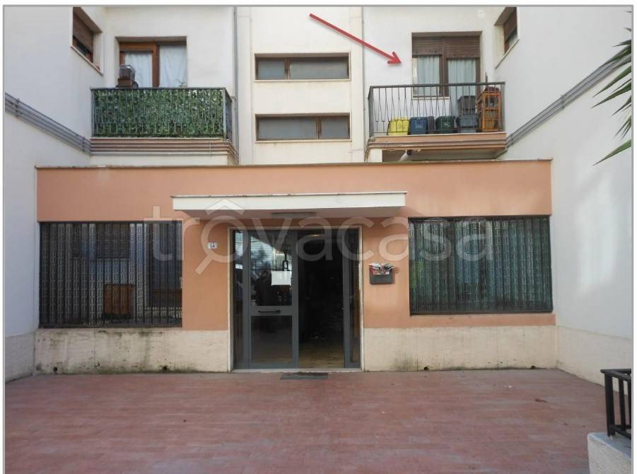 appartamento in vendita a Reggio di Calabria in zona Catona