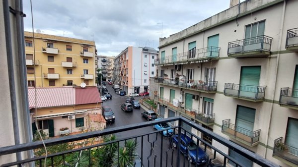 appartamento in vendita a Reggio di Calabria in zona Stadio