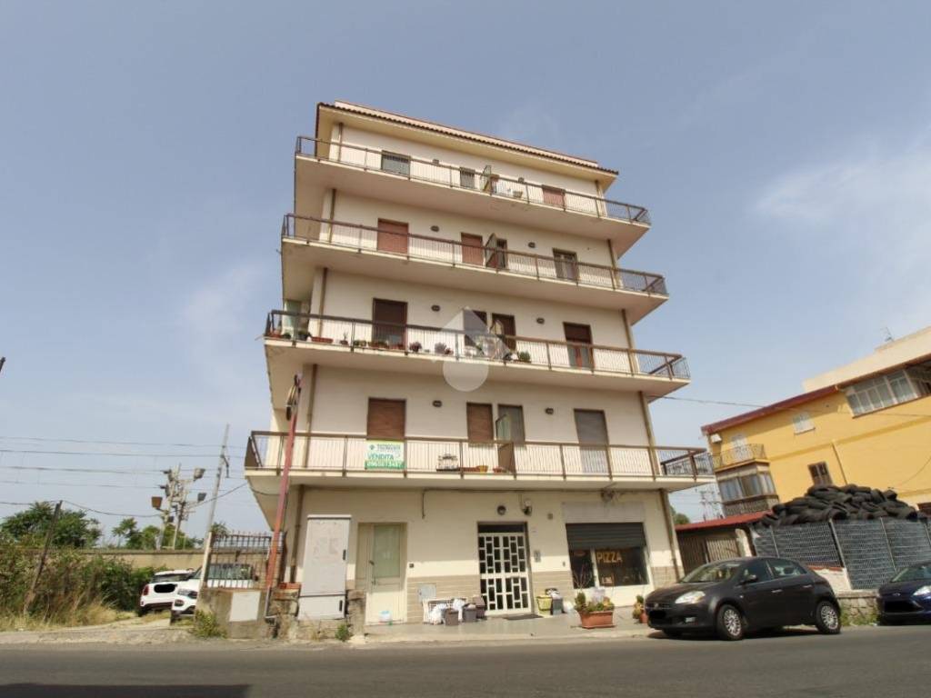 appartamento in vendita a Reggio di Calabria in zona Catona
